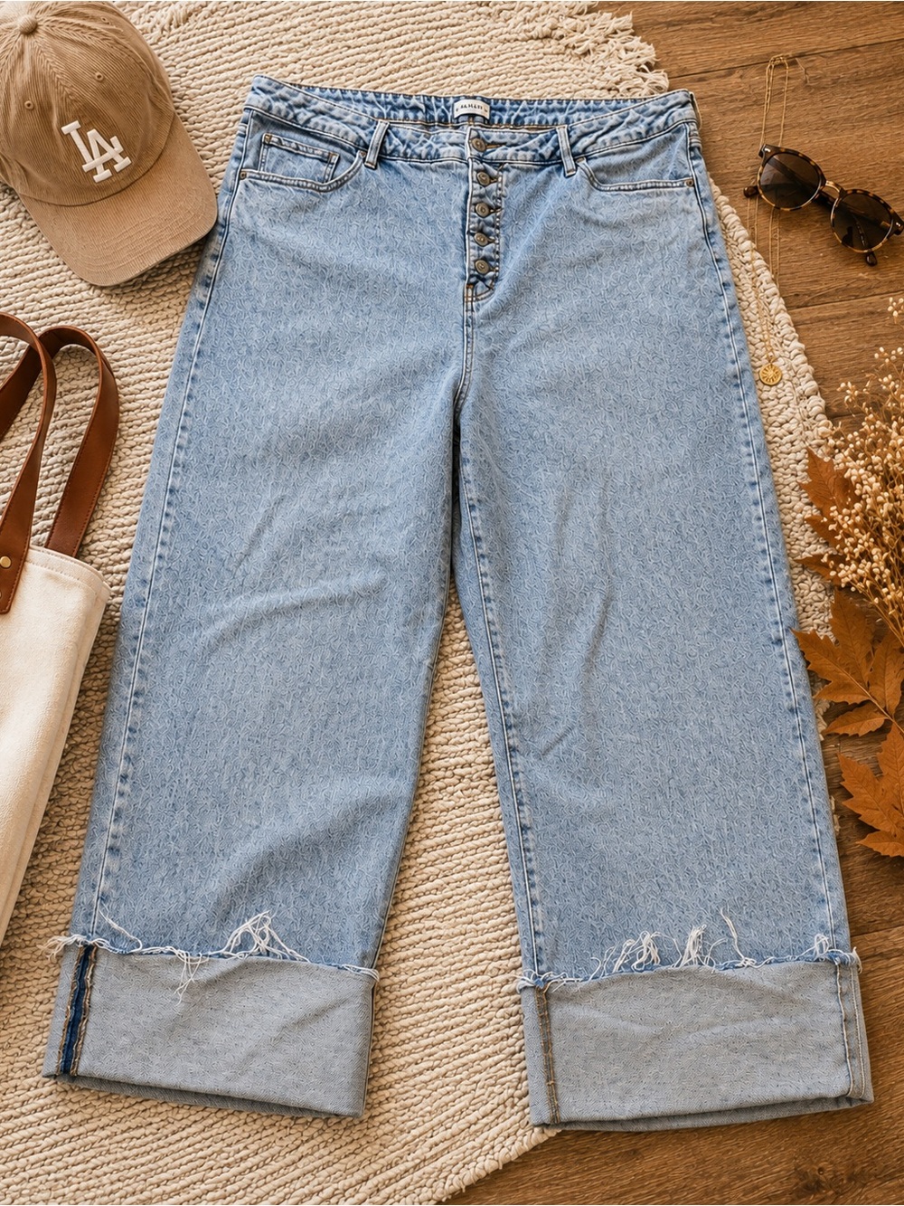 Ava & Viv Plus Size 22 Light Wash Straight Leg Raw Hem Jeans High Rise